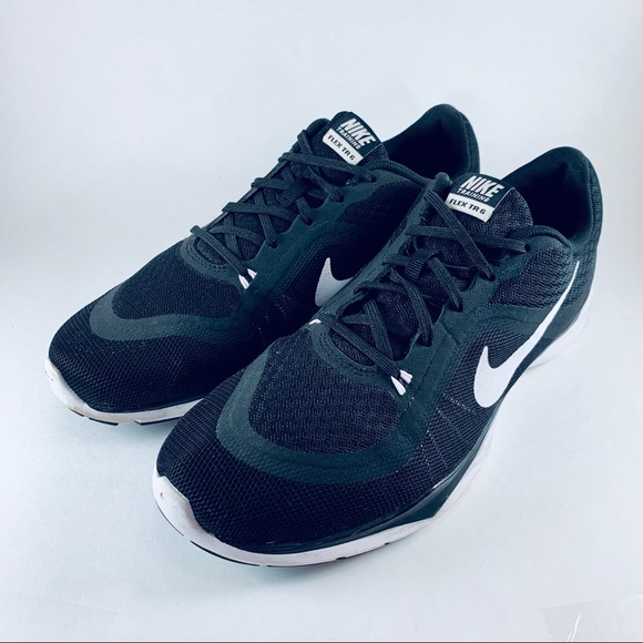 ladies black nike trainers size 6